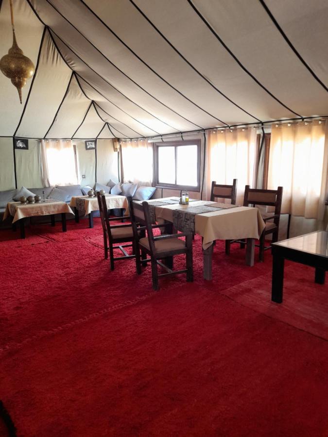 Tourza Desert Camp "Tents With Heating" 梅尔祖卡 外观 照片