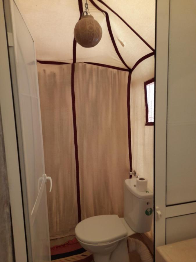Tourza Desert Camp "Tents With Heating" 梅尔祖卡 外观 照片