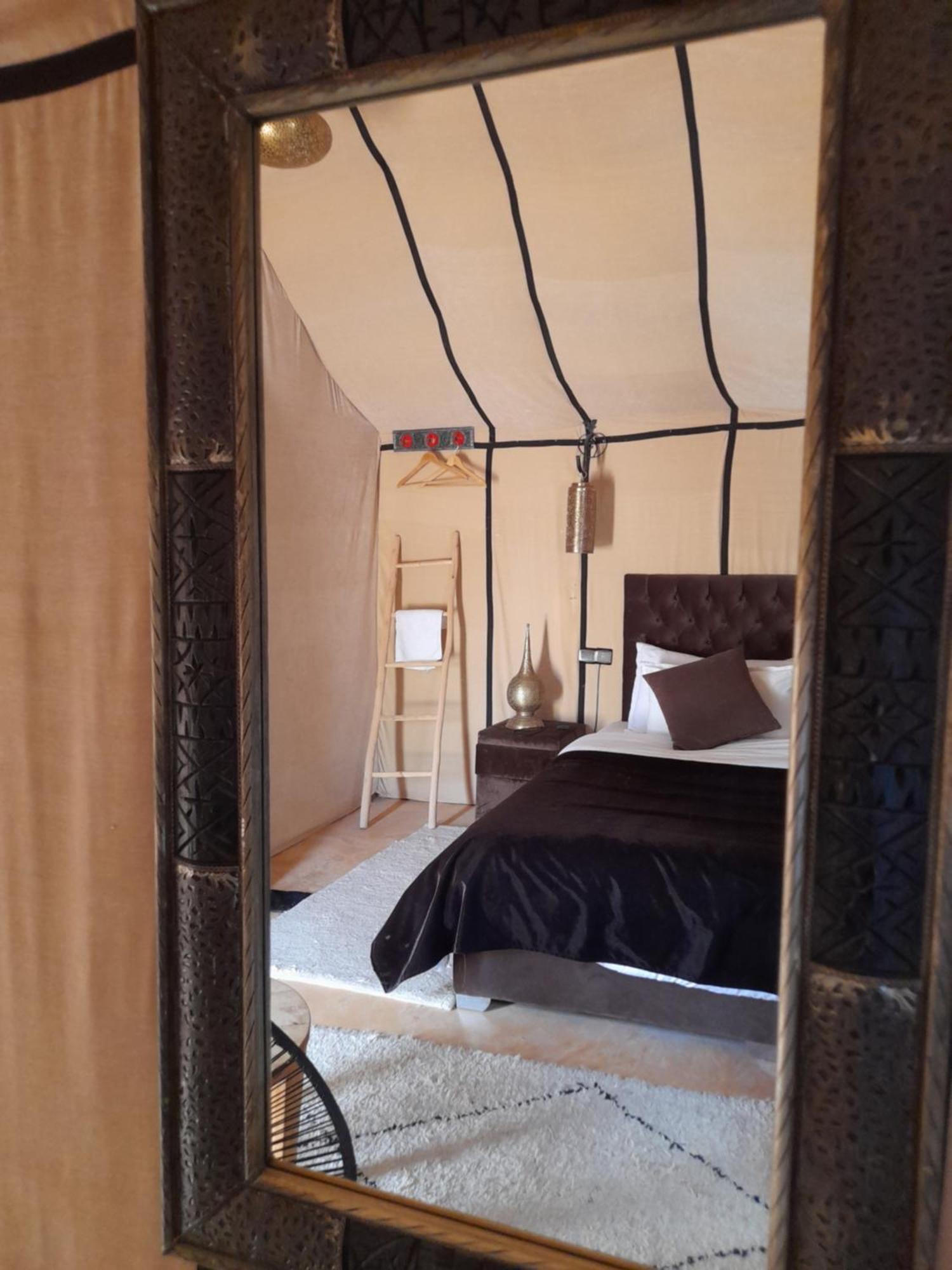 Tourza Desert Camp "Tents With Heating" 梅尔祖卡 外观 照片